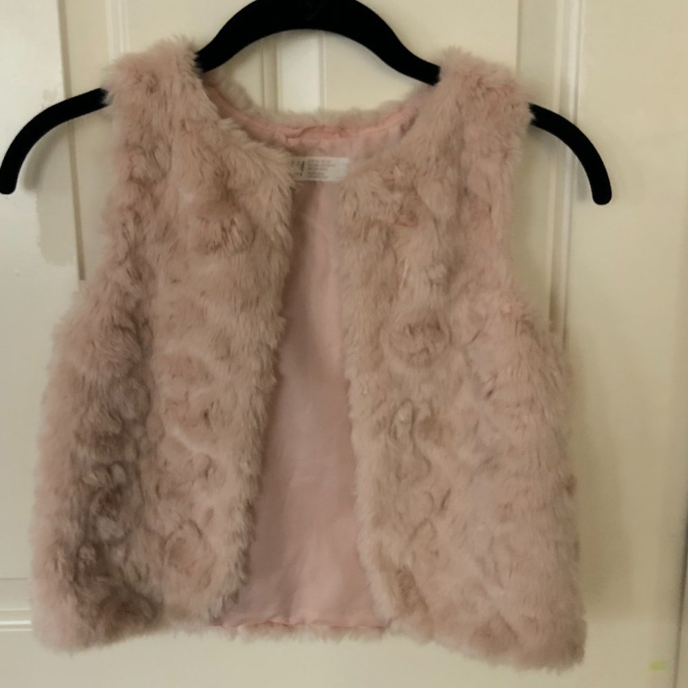 H&M Faux Fur Vest
